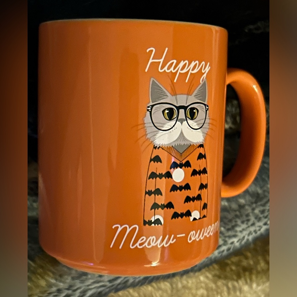 Halloween Cat Mug - Picture 7 of 7